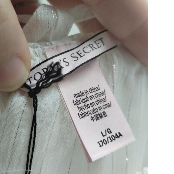 Victoria's Secret NWT Size Large White Metallic Thin Strap Ruffle Nightie Top - Picture 6 of 9